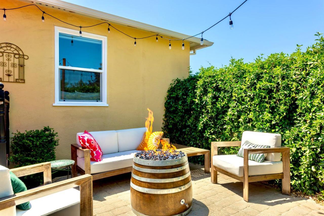 Spacious Renovated Petaluma Home- Pool Table, Fire Pit, Parking מראה חיצוני תמונה